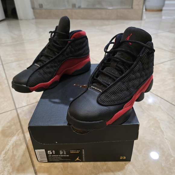 Beauty Shots of the Air Jordan 13 Retro  Air Jordan 13 Retro \